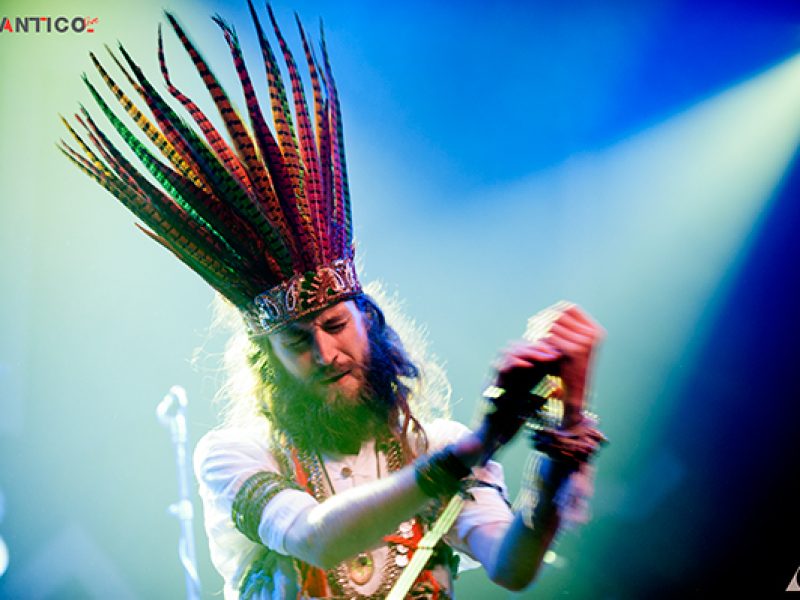 CRYSTAL FIGHTERS & BOXERING CLUB07